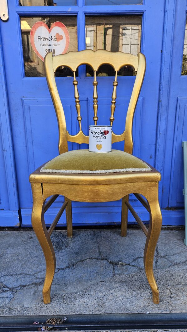 Metallics - King's Gold Chair